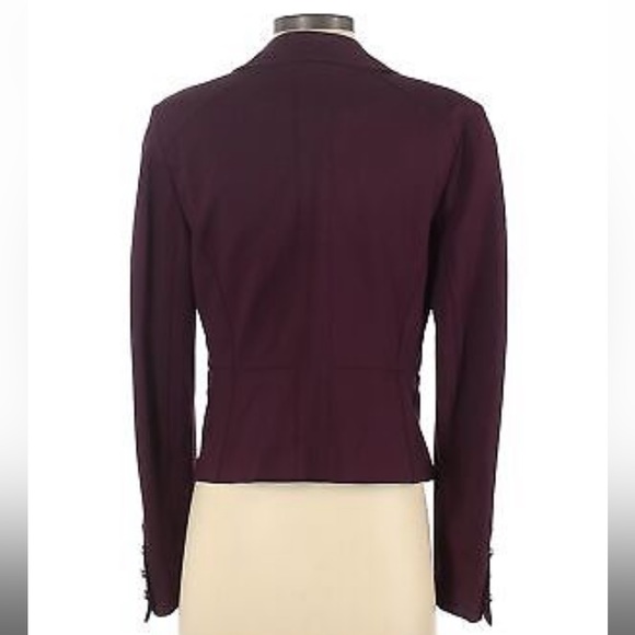 White House Black Market size 4 burgundy jacket - Picture 4 of 4